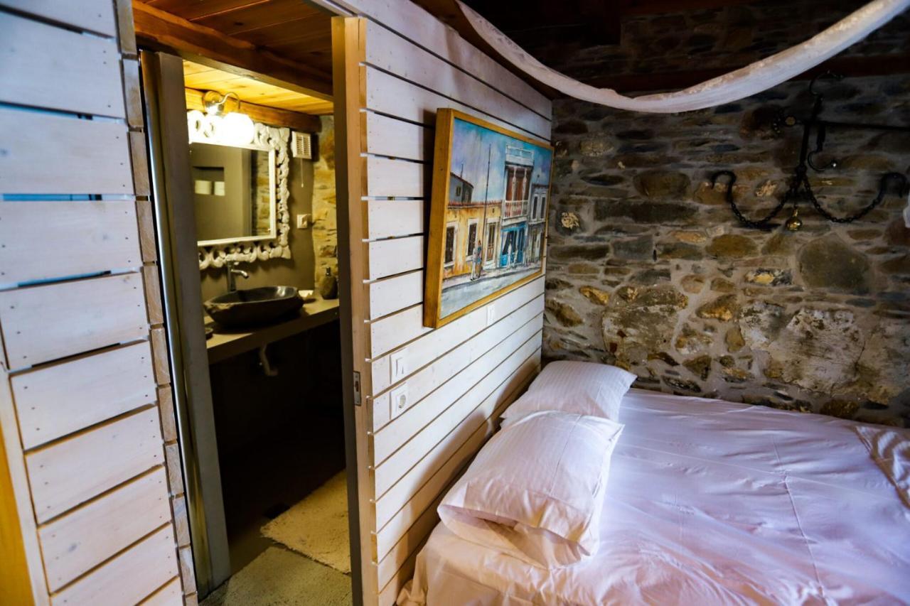 Villea Seaview Apartments Skopelos Town Exterior photo