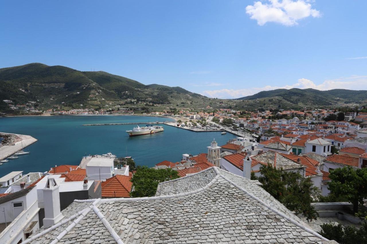 Villea Seaview Apartments Skopelos Town Exterior photo