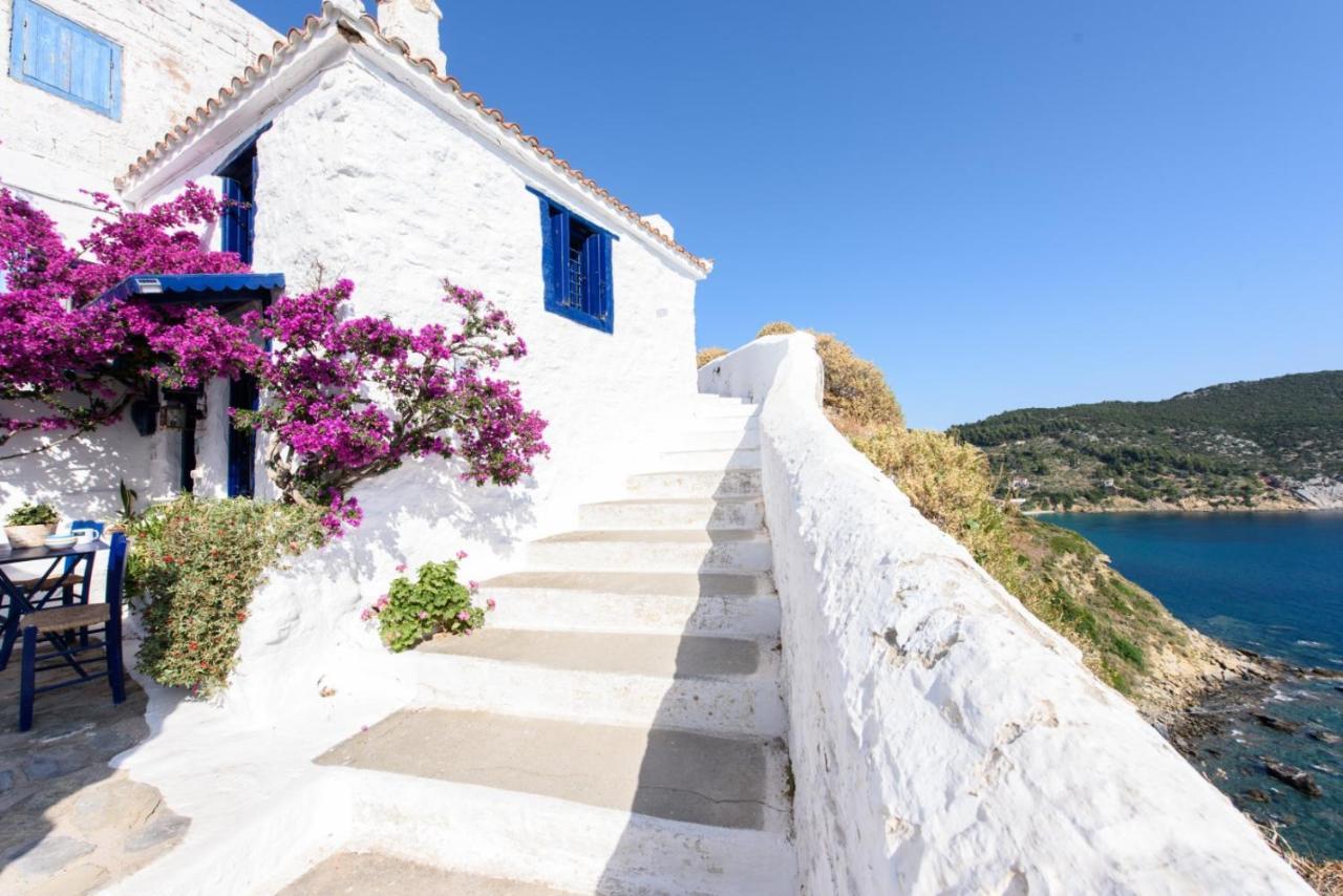 Villea Seaview Apartments Skopelos Town Exterior photo