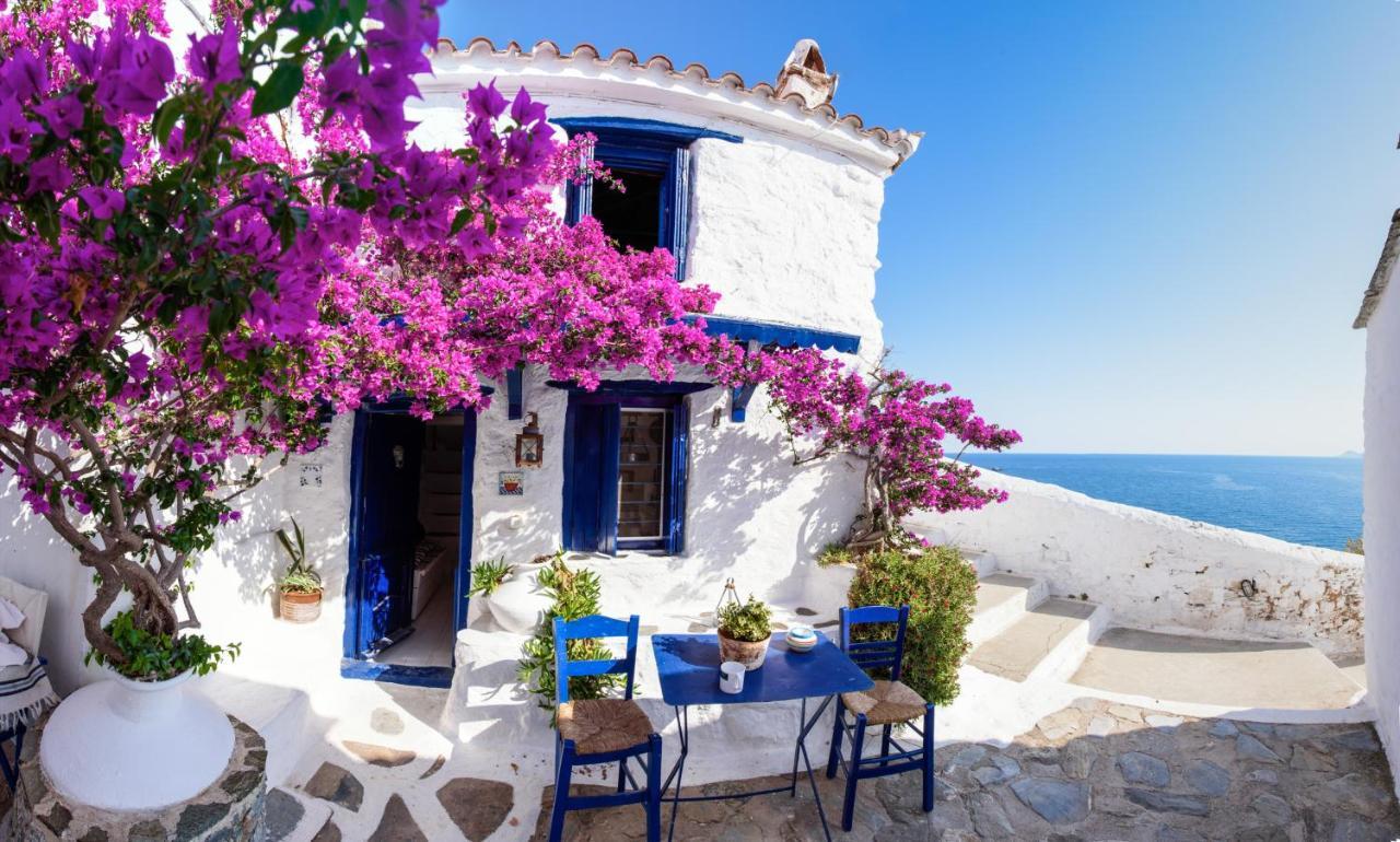 Villea Seaview Apartments Skopelos Town Exterior photo